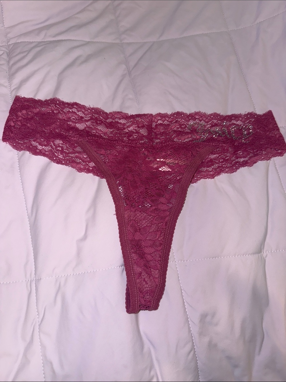 NWT Juicy Couture Pink Rose Lace Rhinestone Thong Panty